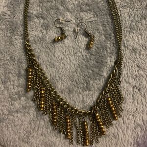 Necklace with earings